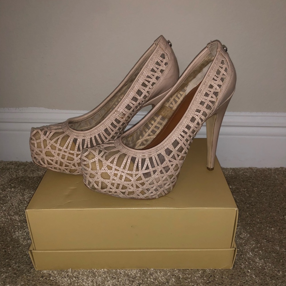 Womens Calvin Klein pumps